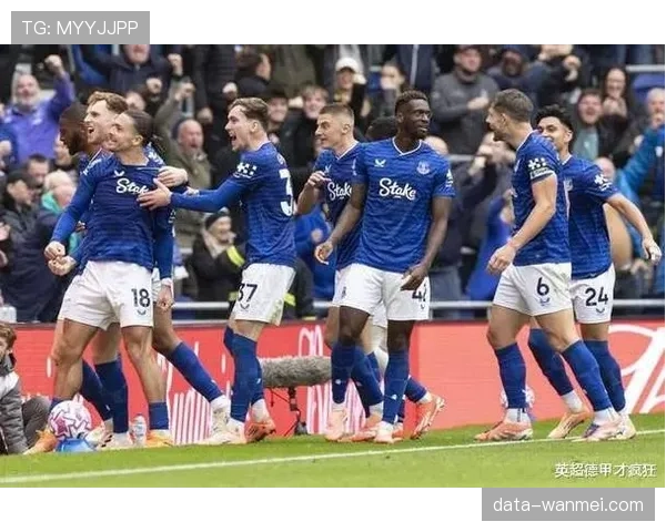 格拉利什补时破门埃弗顿2比1逆转水晶宫终结对方不败纪录